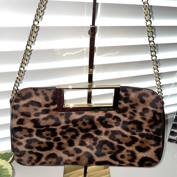 MICHAEL KORS CLUTCH - Picture 1 of 5